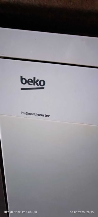 Продавам съдомиялна машина BEKO