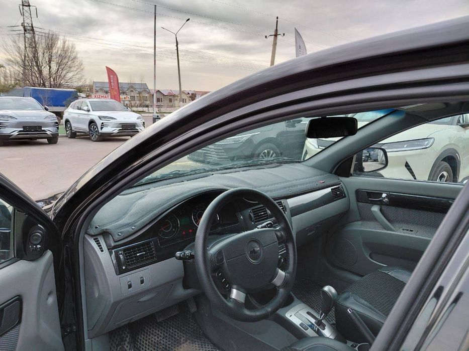 Lasitti Gentra sotiladi