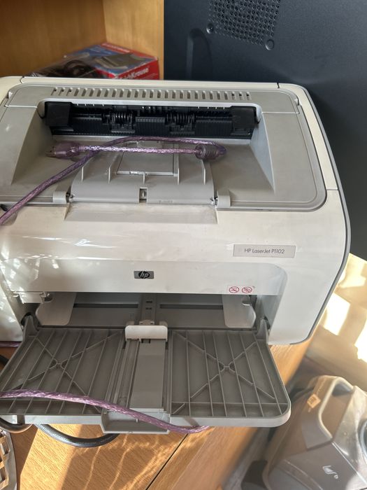 Принтер HP LaserJet P1102