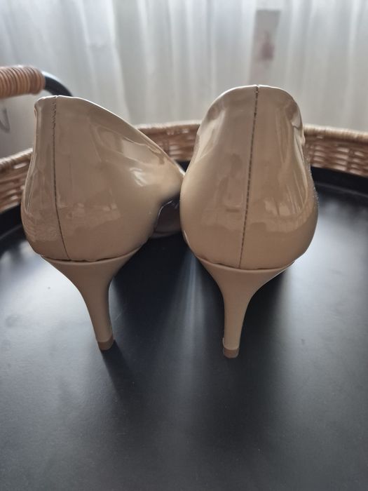 Stiletto nude 40, piele naturala