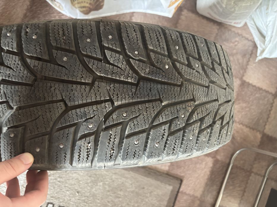 Hankook зимняя резина, 215/55R17