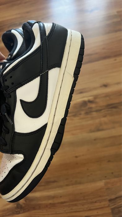 Продавам Nike Dunk Low ‘Panda’