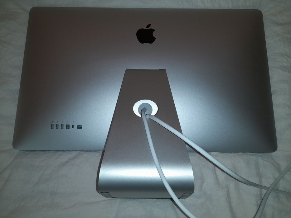 Apple монитор 29 инча