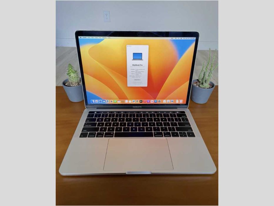 Macbook Pro Ideal Holatda| 512GB | Sensorli Touchbar