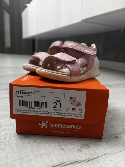 Biomecanics сандали