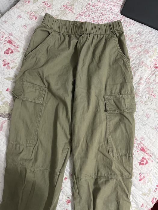 Cargo pants(Карго панталони) на H&M