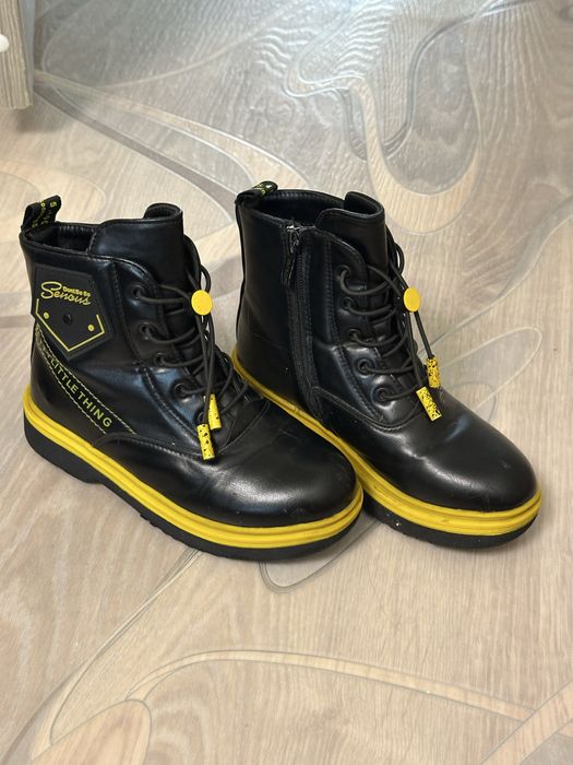 Отдам обувь с 32 по 36 размер