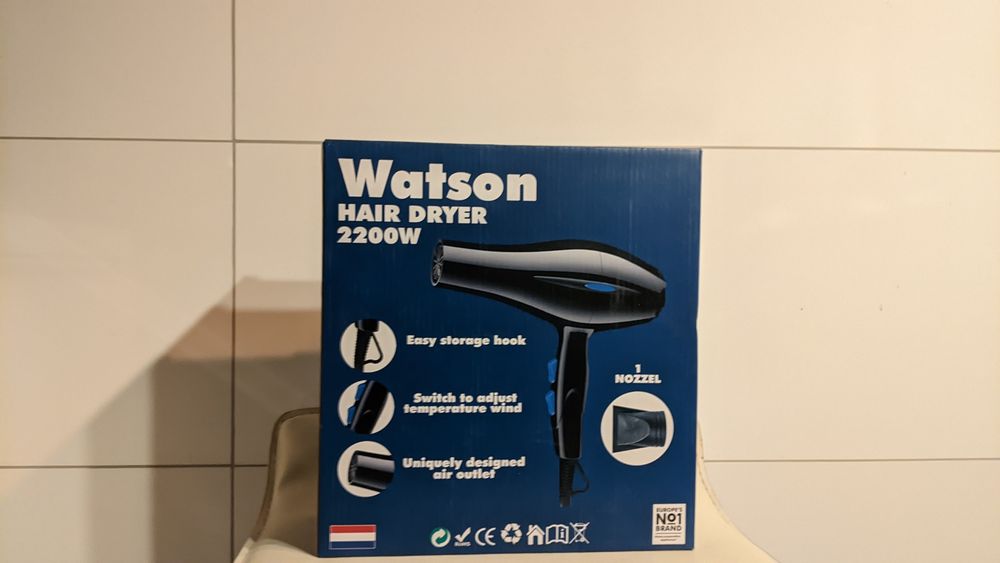Uscător de păr Watson