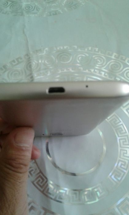 Samsung J2 2018 жылгы