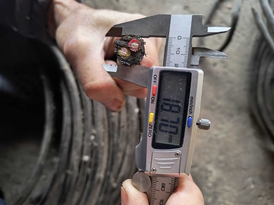 Cabluri electrice de cupru masiv