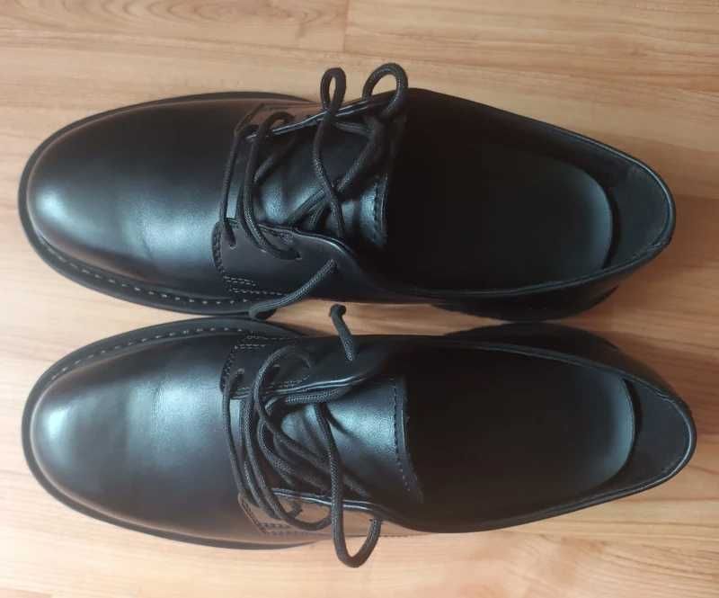 Pantofi eleganți din piele Zara Man