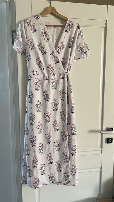 Продам одежду б/у, одевалось 2-3 раза