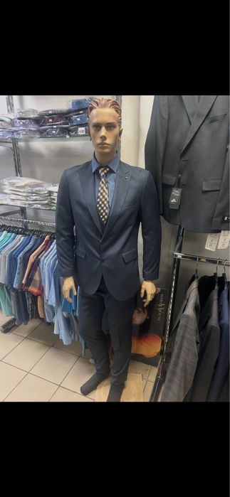Продам торговое-оборудование!!