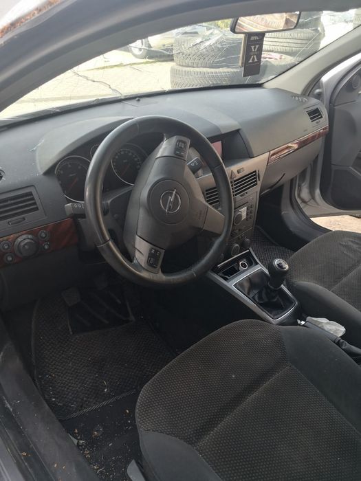 Опел астра х 1.7 на части