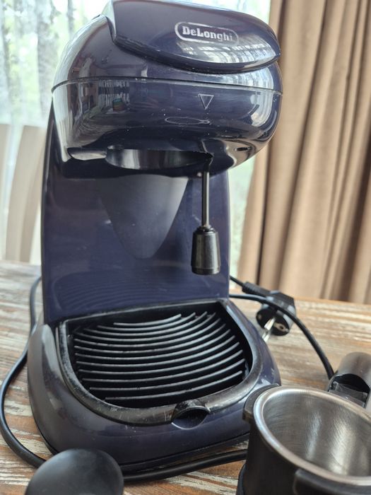 Кафемашина DeLonghi EC5.1