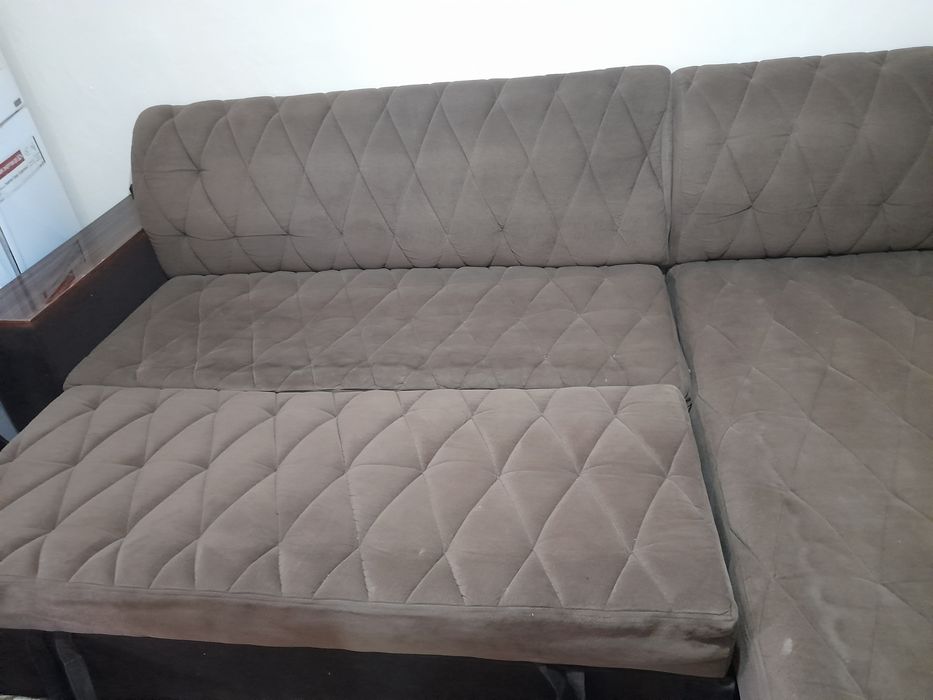 Диван сотилади, 2 кишили