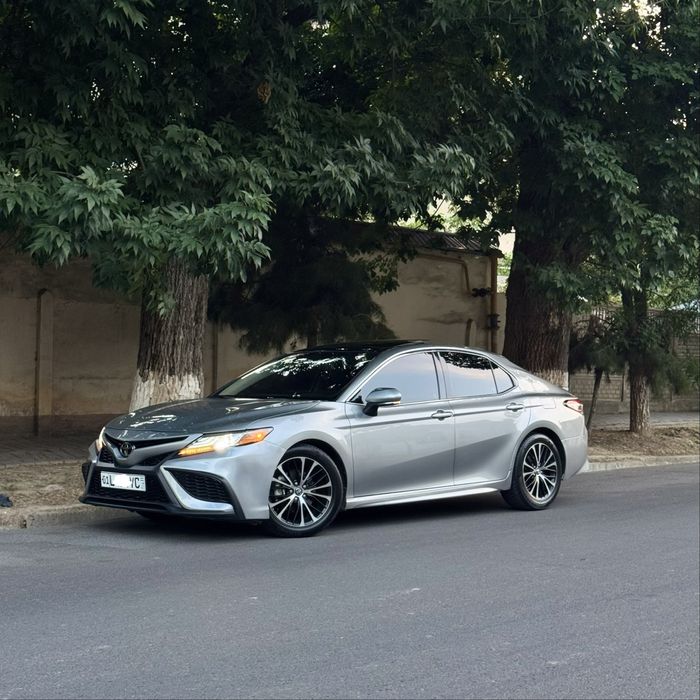 Toyota Camry 2021 Full
