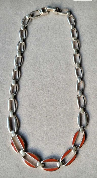 Lanț din argint cu carneol