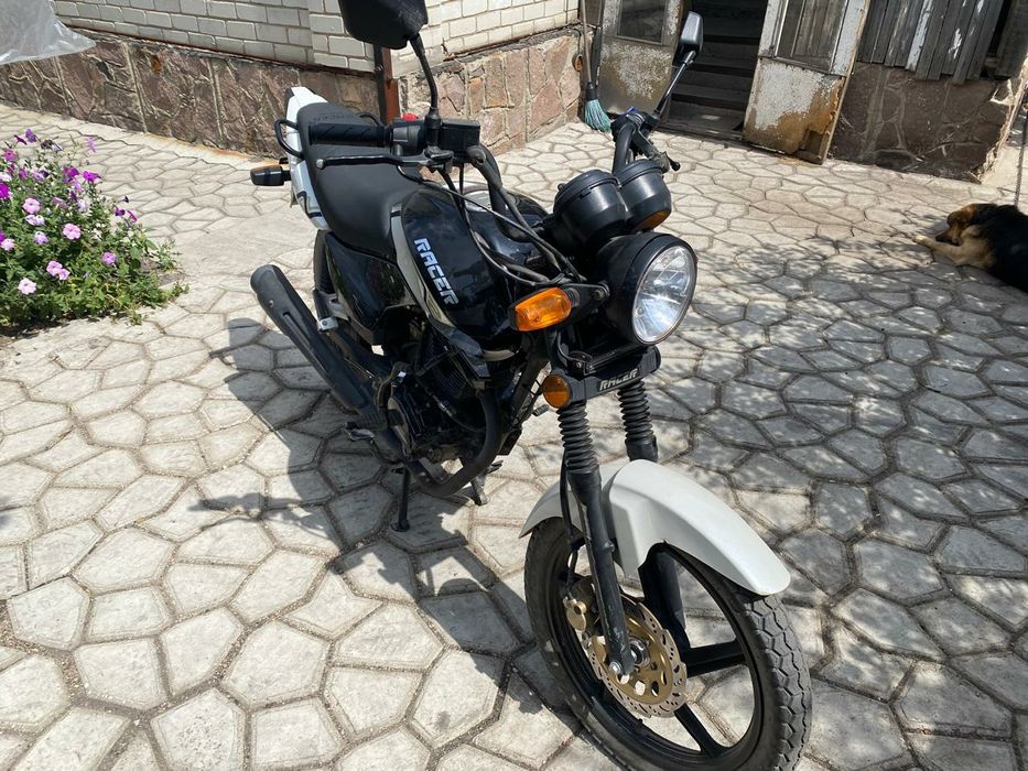 Рейсер 150 кубов в отличном состоянии