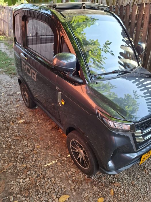 Vând mașina electrica fara permis