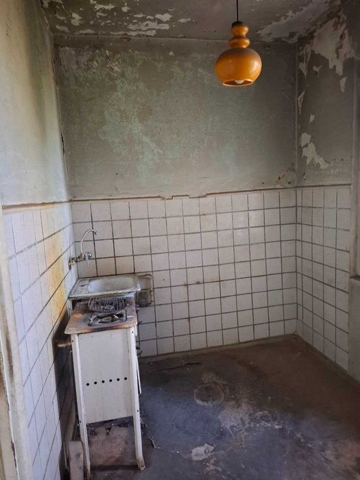 Срочно продается 2х комнатная квартира на Кадышева, Яшнабадский район