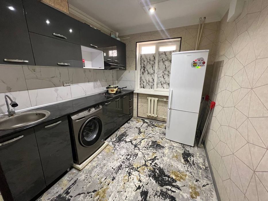 Сдается 1 комнатная квартира
С обстановкой
В горде Алмалыке