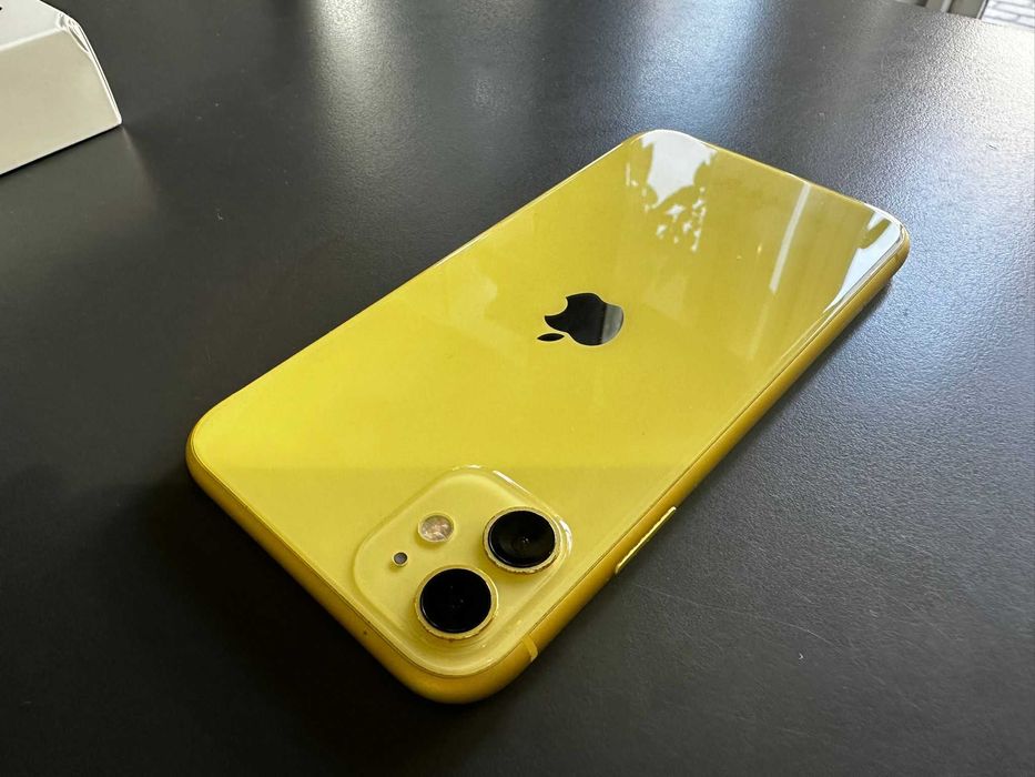 iphone 11 yellow 100%