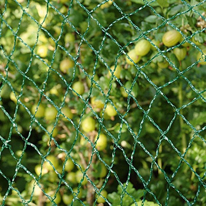 Plasă Anti Păsări GeoAvis17. Lățimi disponibile: 4m, 8m rola de 100m.