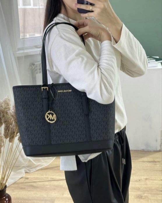 Продам сумку/шоппер Michael Kors
