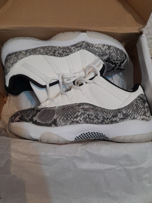 Продаю air Jordan 11 retro low