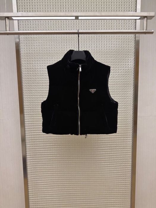 Дамски якета и vest Prada