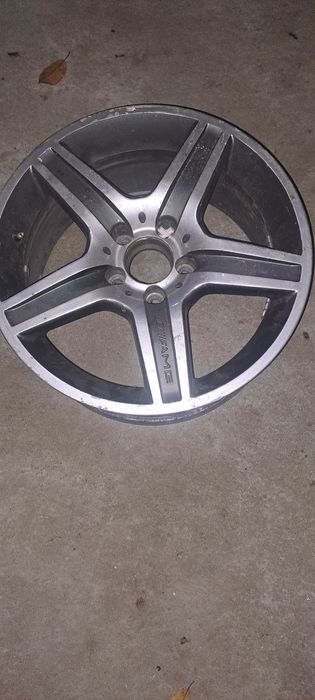 Jante  mercedes r 17 amg