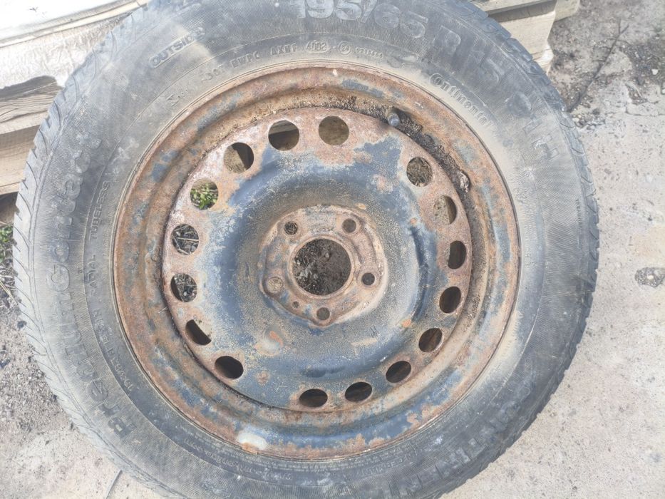 Покрышка с диском