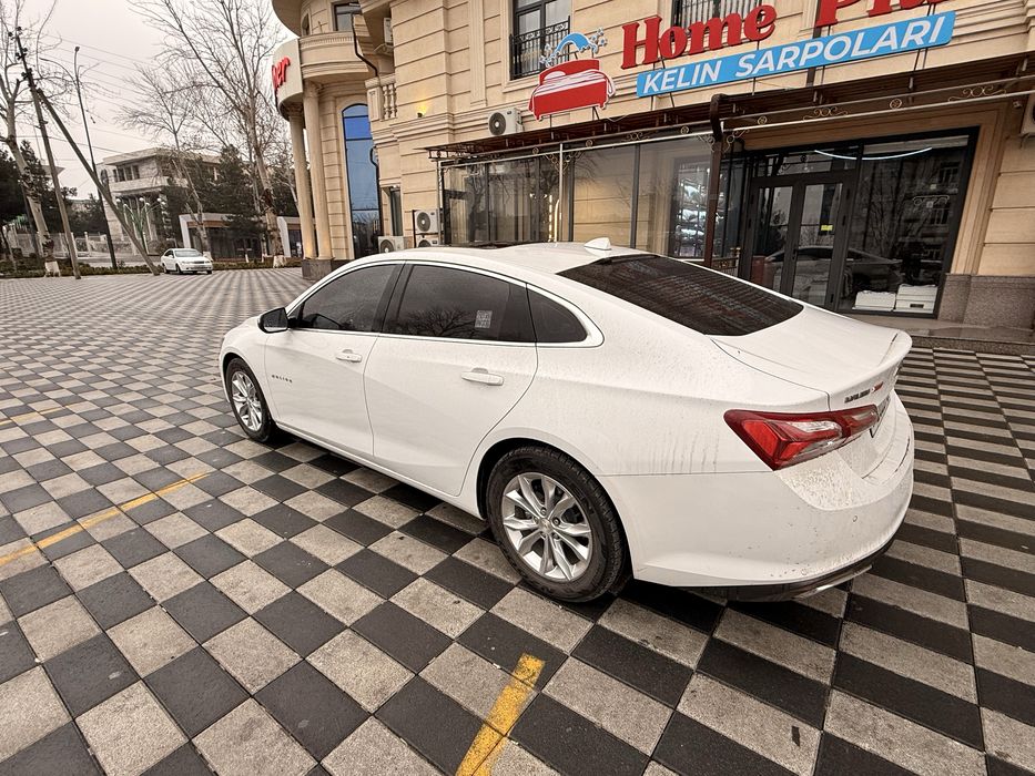 Chevrolet Malibu Premier 2022