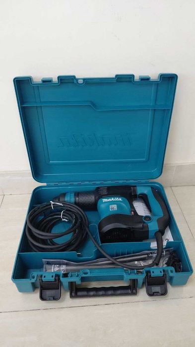 MAKITA HK1820,ciocan  rotopercutor cu fir /Fin X Amanet cod 133327