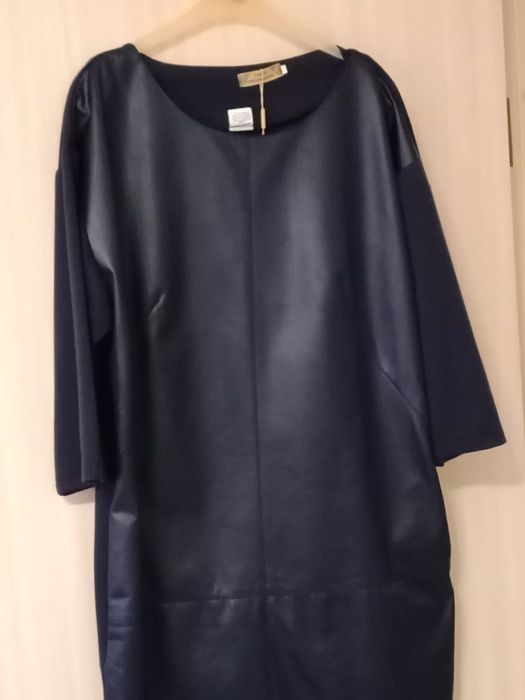 Продам современное стильное платье