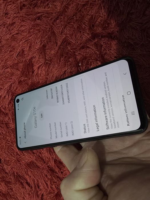 -Samsung S10E, Negru, 128Gb, 6Ram, doar telefonul, stare foarte buna,