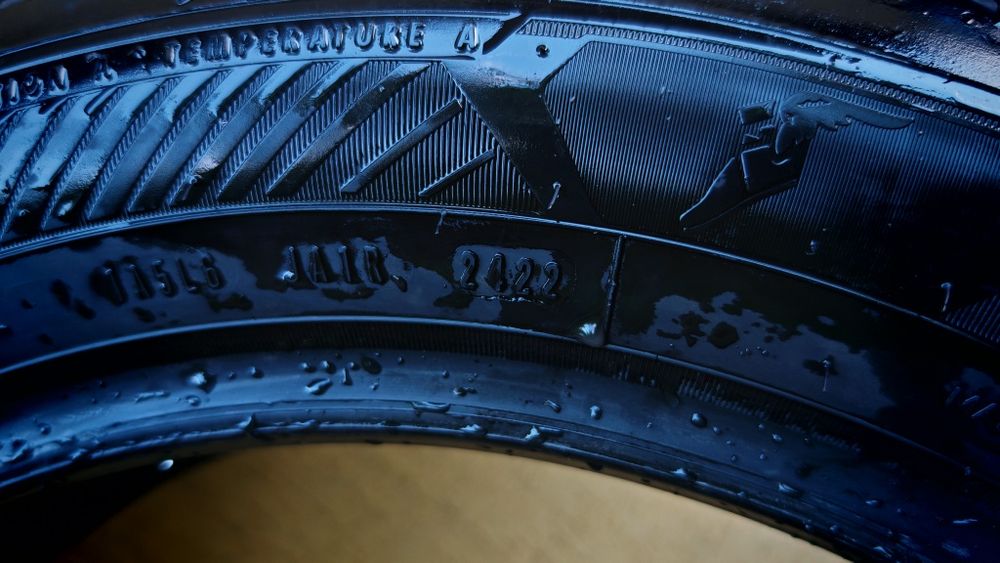 Anvelope 175/65 R17 87H