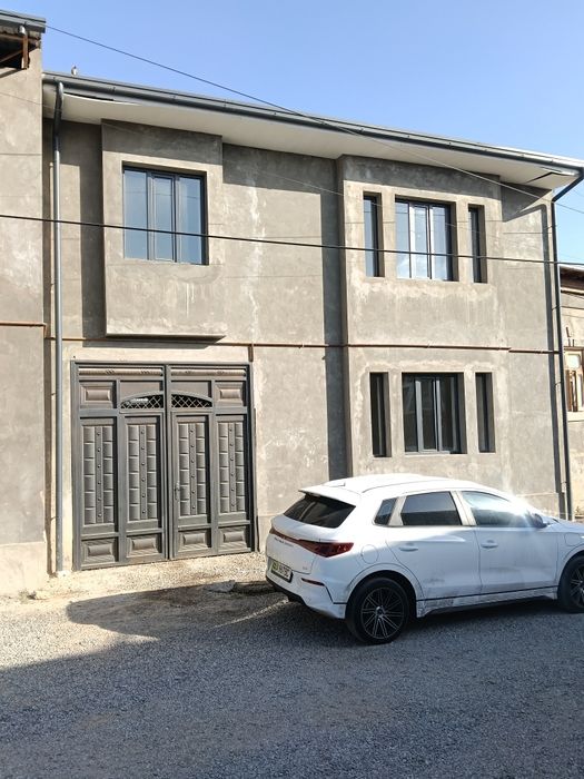 Назарбек харакат 3 сот. 7 комн . Новостройка .