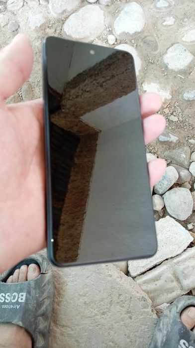 Infinix SMART 8 64gb sotiladi