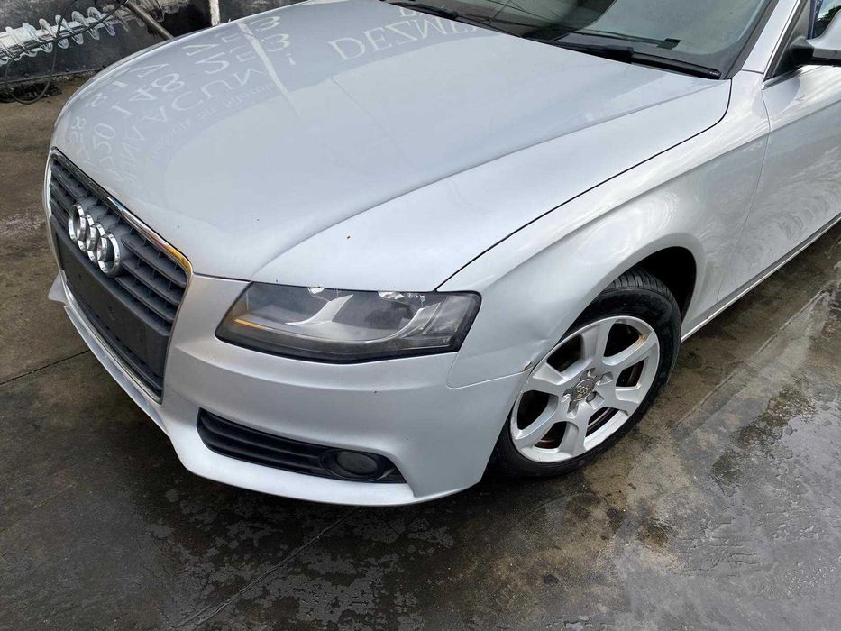 dezmembrez audi a4 b8 cod motor CAGC cod cutie LLW cod culoare LX7W