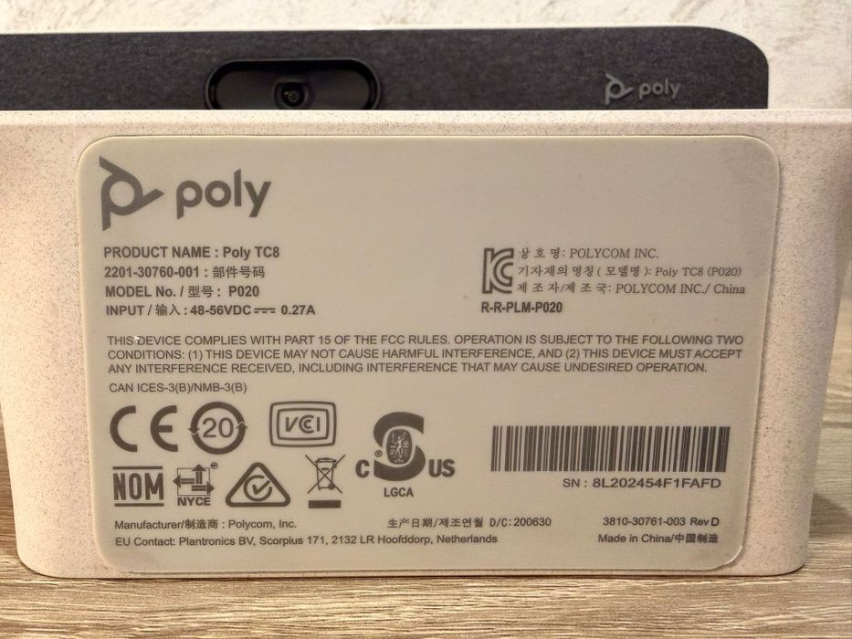 Sistem de conferințe video Poly Studio X30 4K UHD