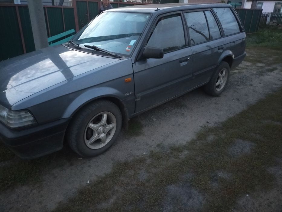 Продам Мазда 323