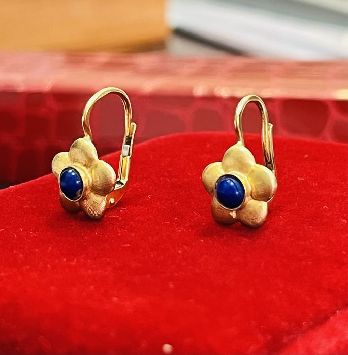 Обеци жълто злато и лапис лазур