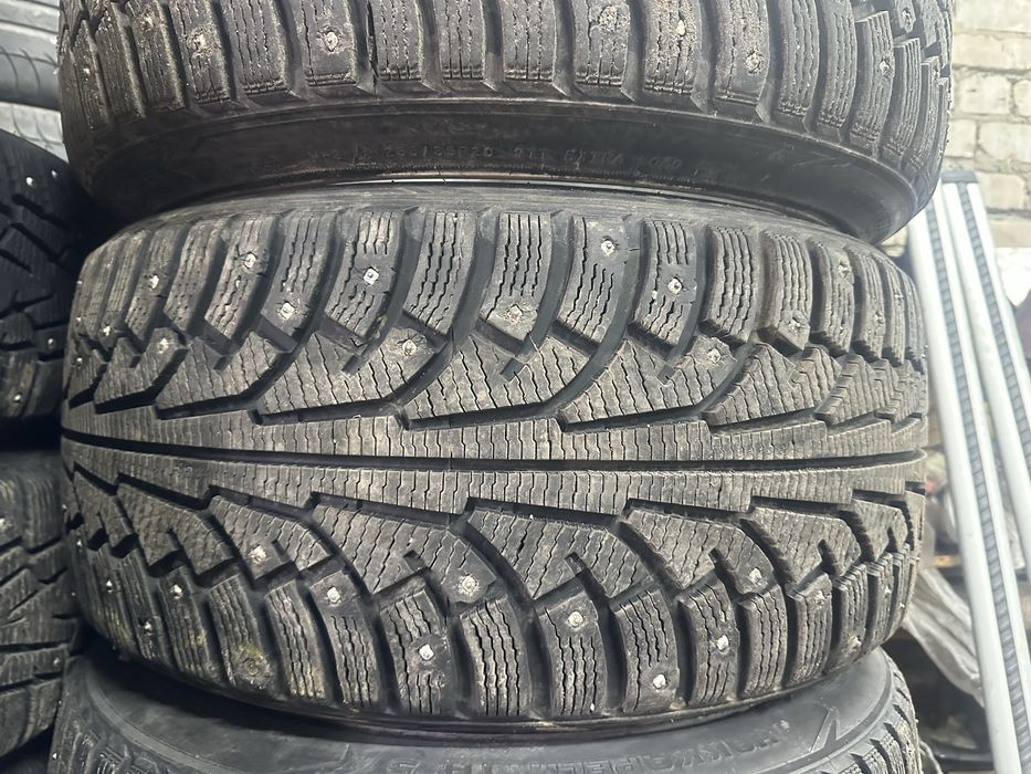 Шипованная резина 255/35/20