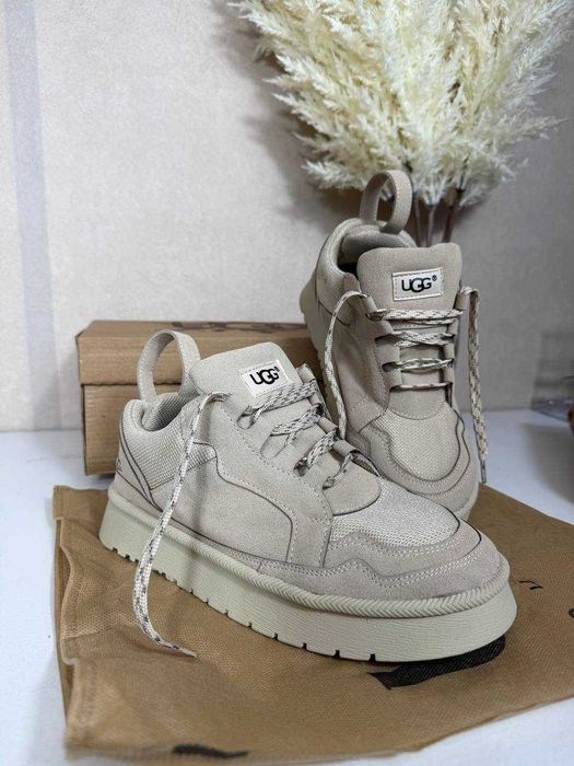 UGG Calitate 250 LEI