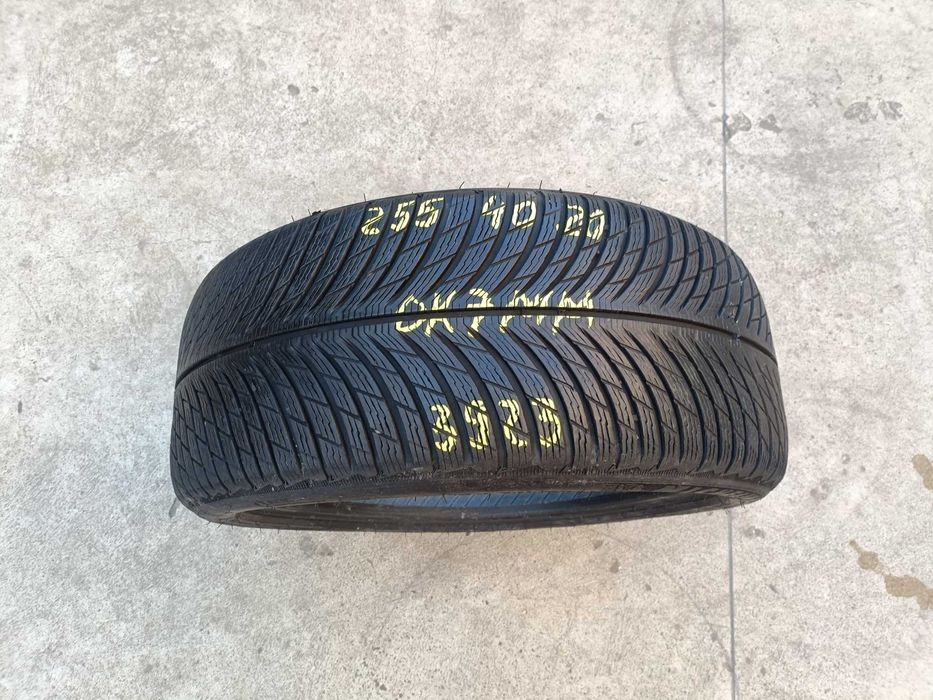 O anvelopa iarna 255 40 20 michelin pilot alpin 5 profil 7 mm 3923