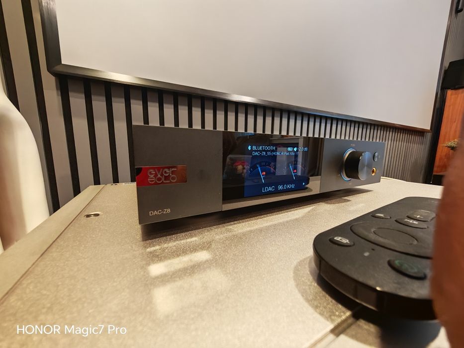 Schimb, vând Dac, preamplificator Eversolo Z8 DAC amplificator căști