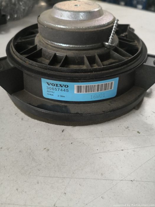 Boxa Auto Volvo V40 Hatchback (525, 526) [ 2012 - > ] Oem 30657445