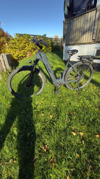 Bicicletă electrică CUBE Touring ONE